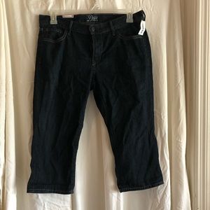 Old Navy jean Capri’s brand new with tag